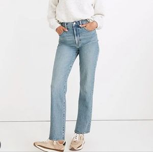 Madewell Curvy Perfect Vintage Straight Jean size 28